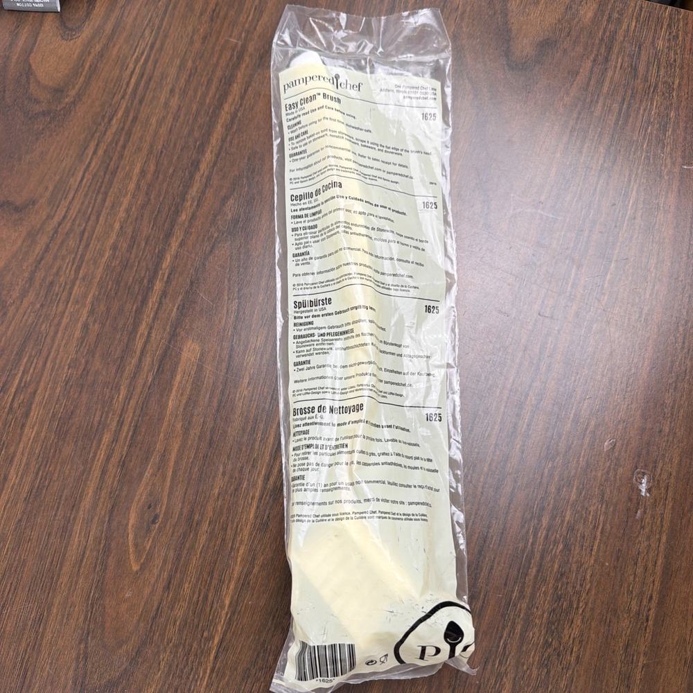 Vintage Pampered Chef Easy Clean Kitchen Brush #1625 NEW In Package HTF Retired - Picture 3 of 4
